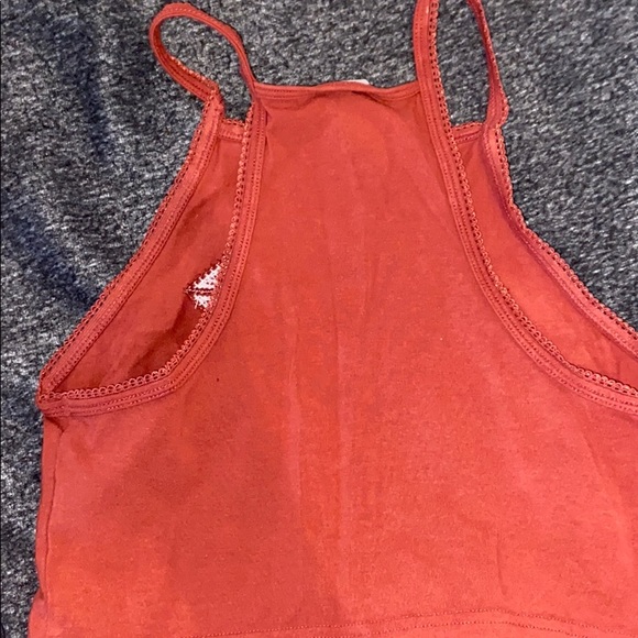 Fun Summer Top! - Picture 4 of 4